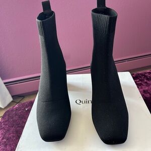 Quince - Eco Knit Heeled Bootie - SIZE:7 ( NEW WITH BOX )